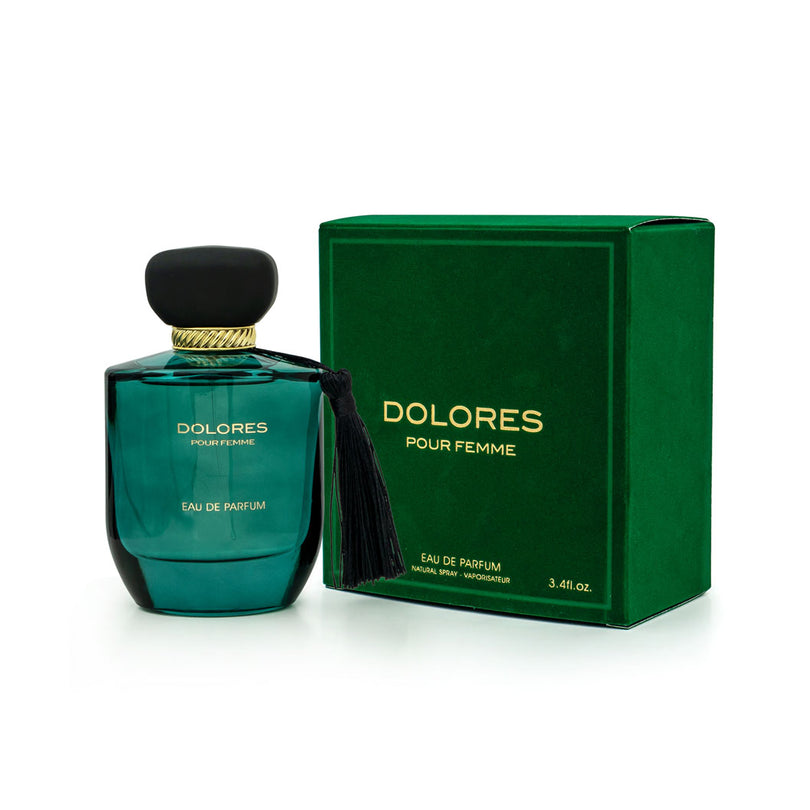 Dolores image 1 Inspired by Marc Jacobs Decadence